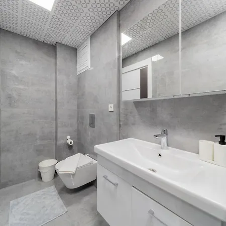 Modern And Fully Furnished Flat In * Antalya